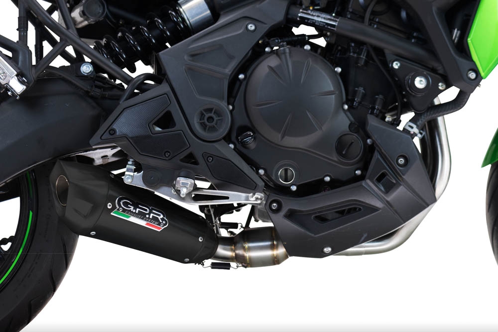 Pot echappement compatible avec Kawasaki Versys 650 2023-2025, GP-Revo Black Titanium, Pot échappement complet racing, sans homologation, avec db killer amovible 