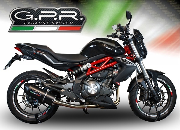 Pot echappement compatible avec Benelli Bn 302 S 2017-2024, Furore Evo4 Nero, Échappement légal, homologué,silencieux avec db killer amovible et tuyau de liaison spécifique 