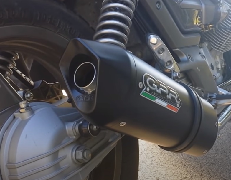Pot echappement compatible avec Moto Guzzi Breva 750 2003-2009, Furore Nero, Paire de pot d'échappement homologuées, livrées avec db killer amovible et raccords spécifiques 