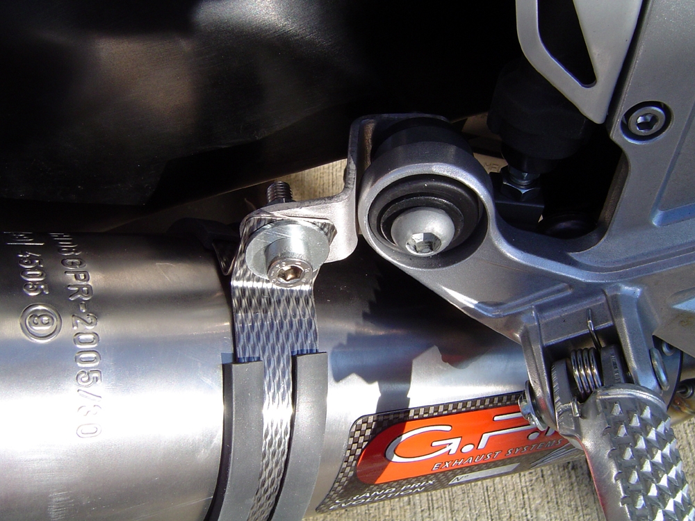 Pot echappement compatible avec Honda Cbr 1000 Rr 2008-2011, Furore Poppy, Échappement légal, homologué,silencieux avec db killer amovible et tuyau de liaison spécifique 