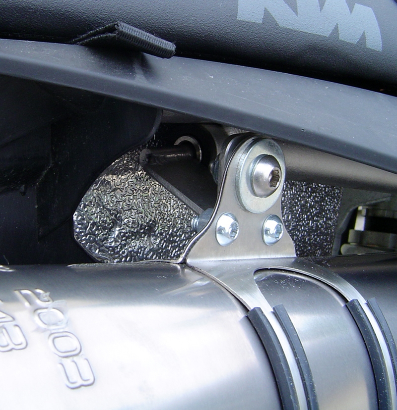 Pot echappement compatible avec Ktm Superduke 990 - R ( LC8) 2004-2012, Albus Ceramic, Paire de pot d'échappement homologuées, livrées avec db killer amovible et raccords spécifiques 