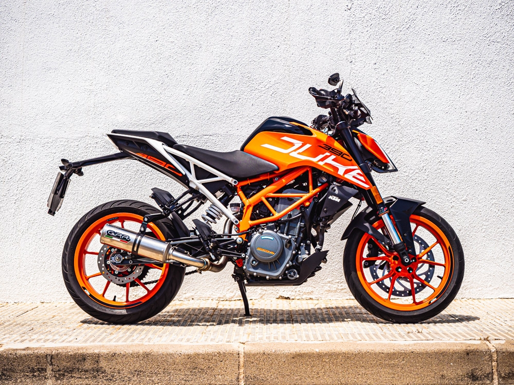 Pot echappement compatible avec Ktm Rc 390 2017-2020, M3 Inox , Échappement légal, homologué,silencieux avec db killer amovible et tuyau de liaison spécifique 