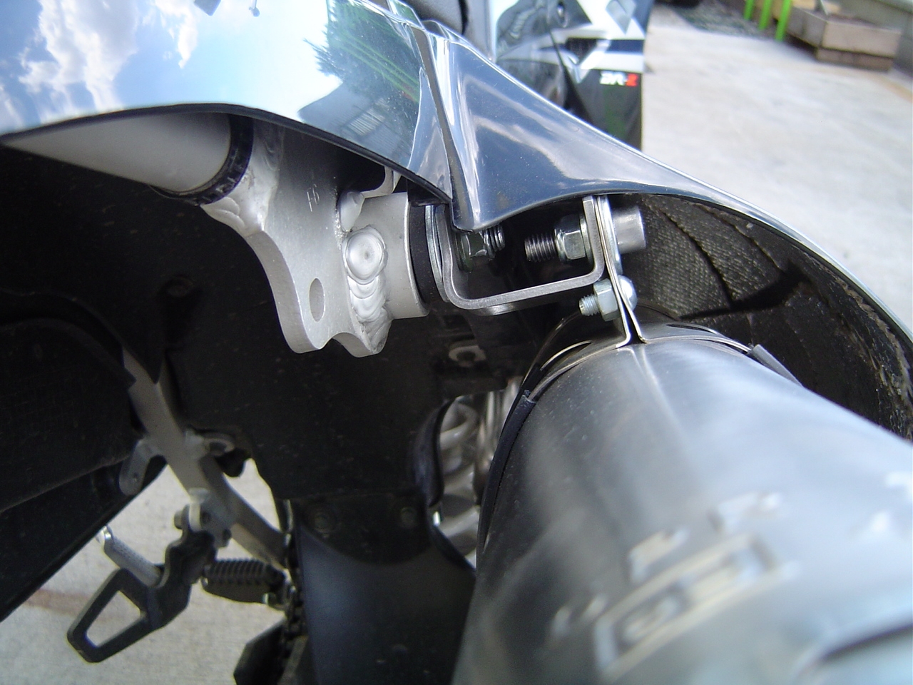 Pot echappement compatible avec Suzuki Drz 400 SM 2005-2025, Albus Ceramic, Homologué et légal, système d'échappement complet, avec db killer amovible 