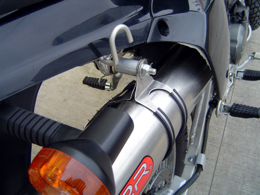 Pot echappement compatible avec Kawasaki Klr 600 1985-2004, Trioval, Échappement légal, homologué,silencieux avec db killer amovible et tuyau de liaison spécifique 