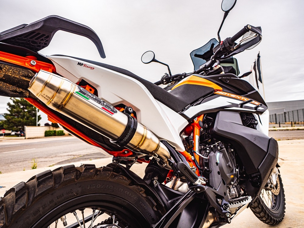 Pot echappement compatible avec Ktm Adventure 890 2021-2024, Deeptone Inox, Pot échappement racing, avec les tuyaux de liaison, article sans homologation 