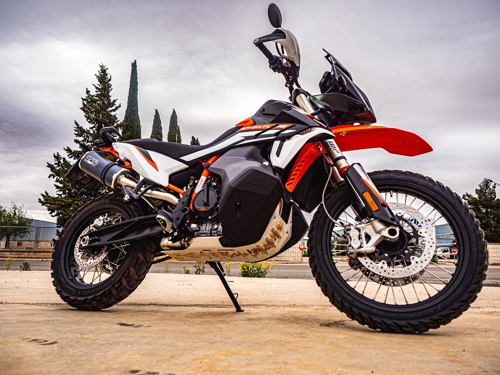 Pot echappement compatible avec Husqvarna Norden 901 2022-2024, Dual Poppy, Échappement légal, homologué,silencieux avec db killer amovible et tuyau de liaison spécifique 