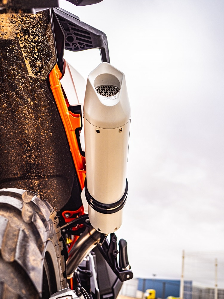 Pot echappement compatible avec Husqvarna Norden 901 2022-2024, Albus Evo4, Échappement légal, homologué,silencieux avec db killer amovible et tuyau de liaison spécifique 