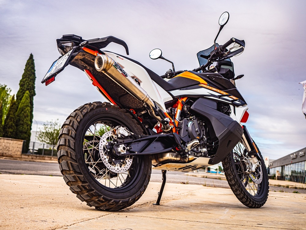 Pot echappement compatible avec Ktm Duke 890 2021-2024, Powercone Evo, Échappement légal, homologué,silencieux avec db killer amovible et tuyau de liaison spécifique 