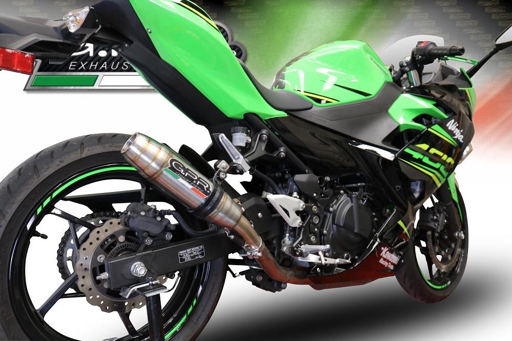 Pot echappement compatible avec Kawasaki Ninja 400 2018-2022, Deeptone Inox, Pot echappement racing, ligne complet, fourni avec collecteur spécifique, article sans homologation 