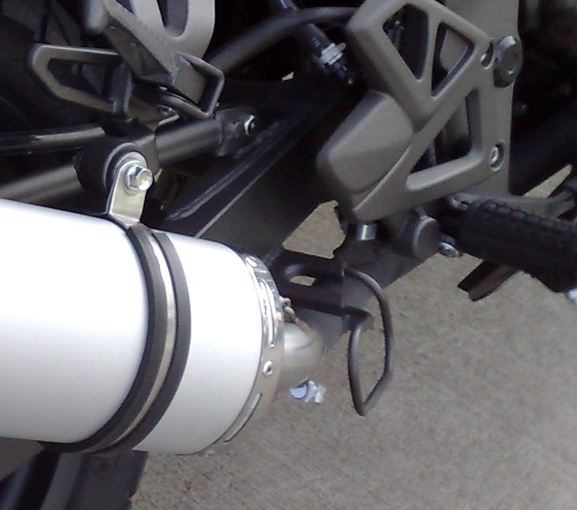 Pot echappement compatible avec Kymco Quannon 125 2007-2016, Albus Ceramic, Échappement légal, homologué,silencieux avec db killer amovible et tuyau de liaison spécifique 