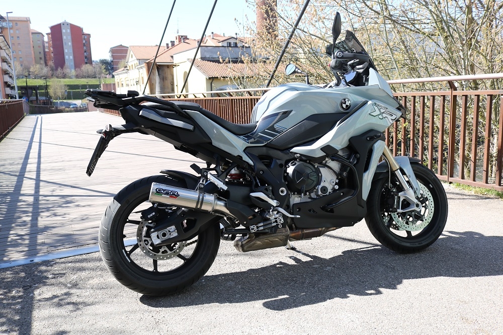 Pot echappement compatible avec Bmw S 1000 XR -M 2020-2025, M3 Inox , Pot échappement racing, avec les tuyaux de liaison, article sans homologation 