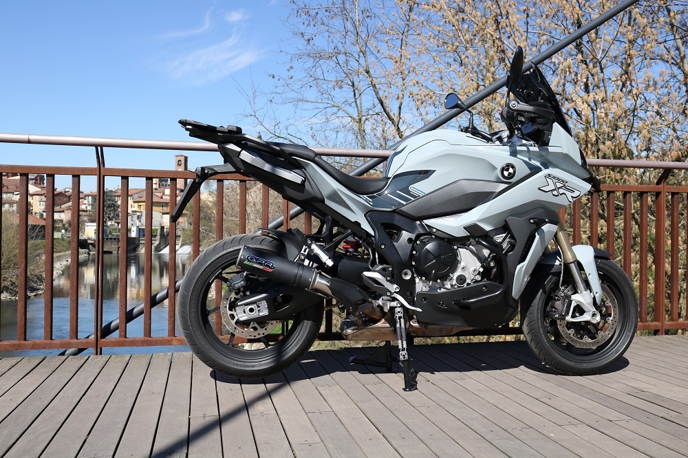 Pot echappement compatible avec Bmw S 1000 XR -M 2020-2025, M3 Black Titanium, Échappement légal, homologué,silencieux avec db killer amovible et tuyau de liaison spécifique 
