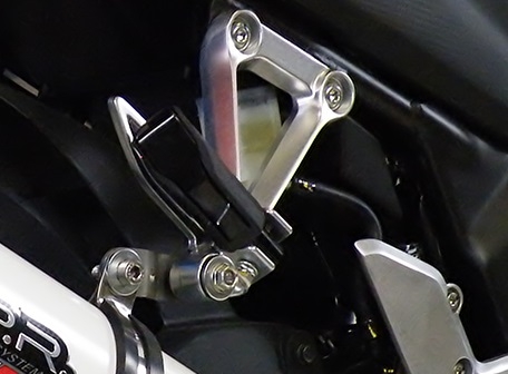 Pot echappement compatible avec Honda Cbr 300 R 2014-2016, Albus Ceramic, Échappement légal, homologué,silencieux avec db killer amovible et tuyau de liaison spécifique 