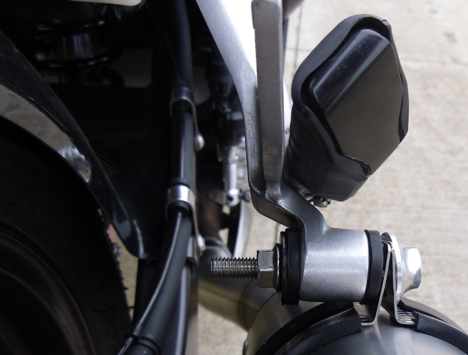 Pot echappement compatible avec Honda Cbr 500 R 2012-2016, Deeptone Inox, Échappement légal, homologué,silencieux avec db killer amovible et tuyau de liaison spécifique 