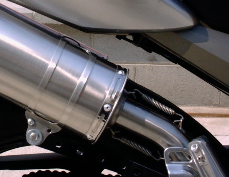 Pot echappement compatible avec Yamaha Tdm 900 2002-2014, Furore Nero, Paire de pot d'échappement homologuées, livrées avec db killer amovible et raccords spécifiques 