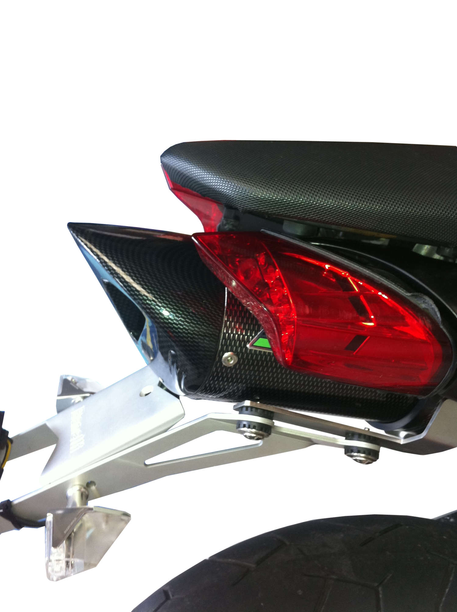 Pot echappement compatible avec Benelli Tnt 1130 2008-2016, Tiburon Poppy, Échappement légal, homologué,silencieux avec db killer amovible et tuyau de liaison spécifique 