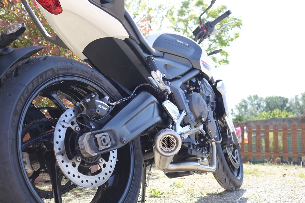 Pot echappement compatible avec Triumph Trident 660 2021-2024, Powercone Evo, Pot échappement complet, non légal pour les pays de l'UE, avec db killer amovible 