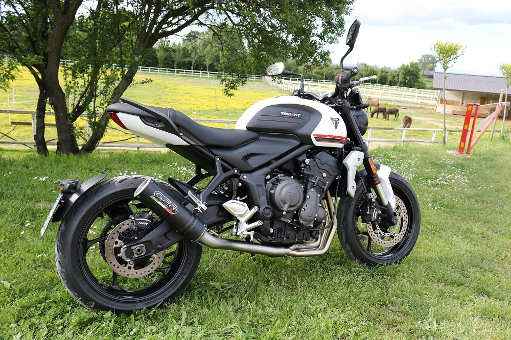 Pot echappement compatible avec Triumph Trident 660 2021-2024, M3 Black Titanium, Pot échappement complet, non légal pour les pays de l'UE, avec db killer amovible 
