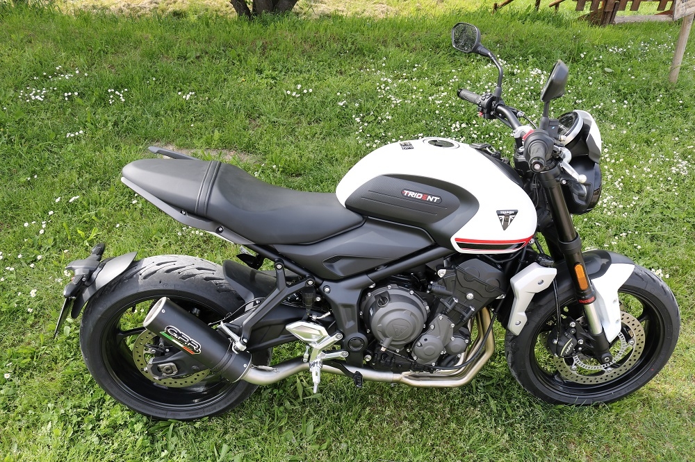 Pot echappement compatible avec Triumph Trident 660 2021-2024, M3 Black Titanium, Pot échappement complet, non légal pour les pays de l'UE, avec db killer amovible 