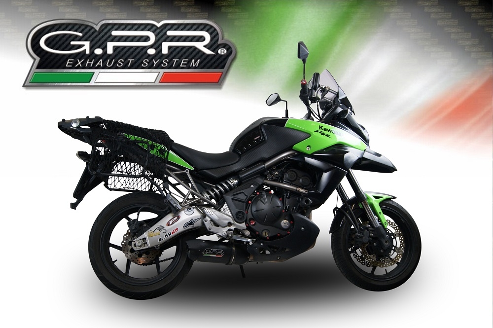 Pot echappement compatible avec Kawasaki Versys 650 2006-2014, Furore Nero, Échappement légal, homologué,silencieux avec db killer amovible et tuyau de liaison spécifique 