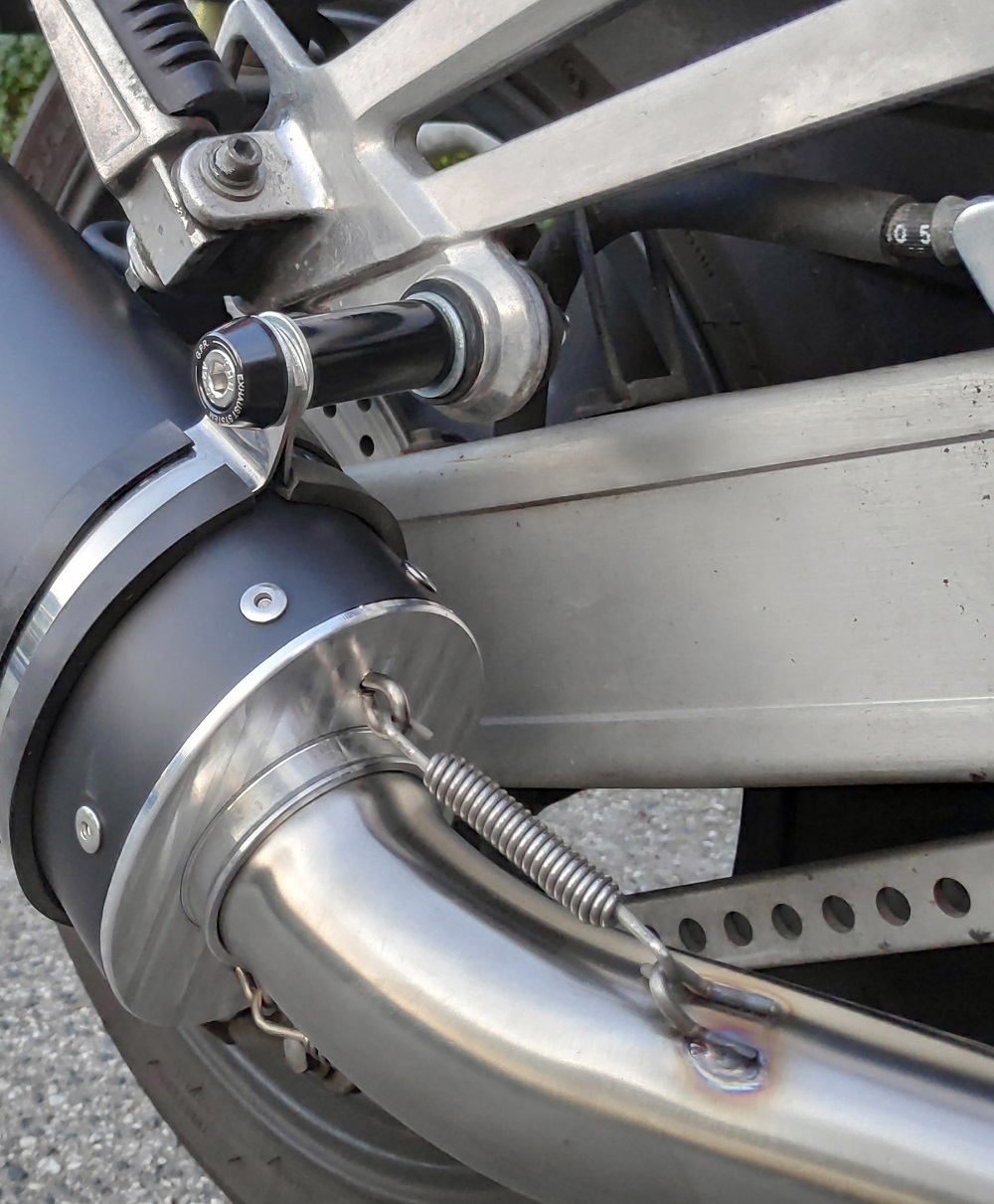 Pot echappement compatible avec Yamaha Xjr 1200 1995-1997, Furore Nero, Paire de pot d'échappement homologuées, livrées avec db killer amovible et raccords spécifiques 