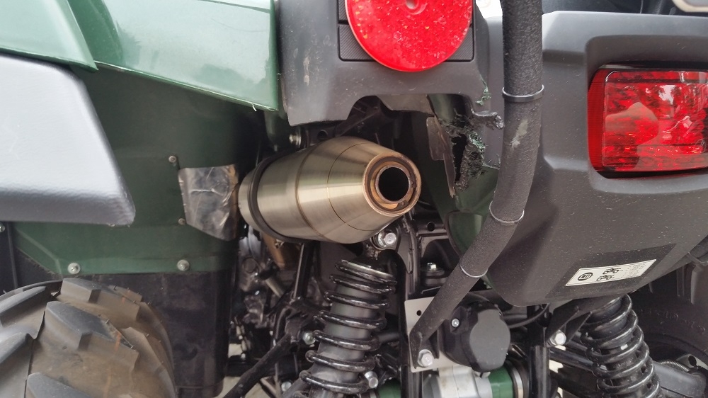 Pot echappement compatible avec Yamaha Kodiak 700 2016-2024, Deeptone Atv, Échappement légal, homologué,silencieux avec db killer amovible et tuyau de liaison spécifique 