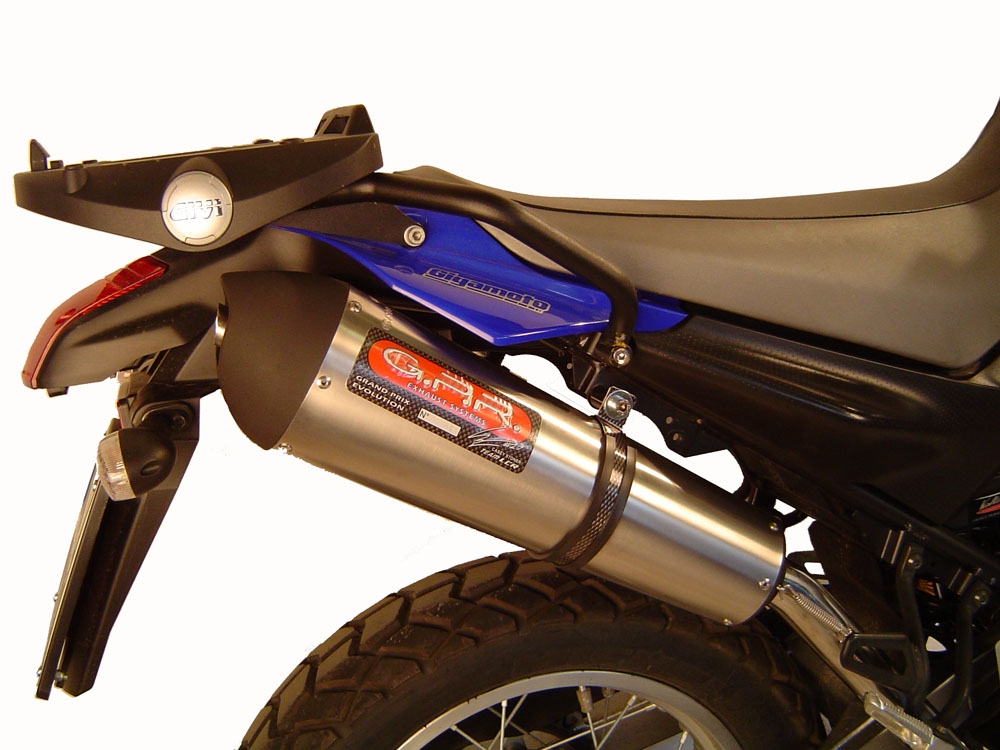 GPR exhaust compatible with  Yamaha Xt 660 X-R  2004-2014, Trioval, Dual slip-on exhausts including removable db killers, link pipes and catalysts,  EPA-compliant 