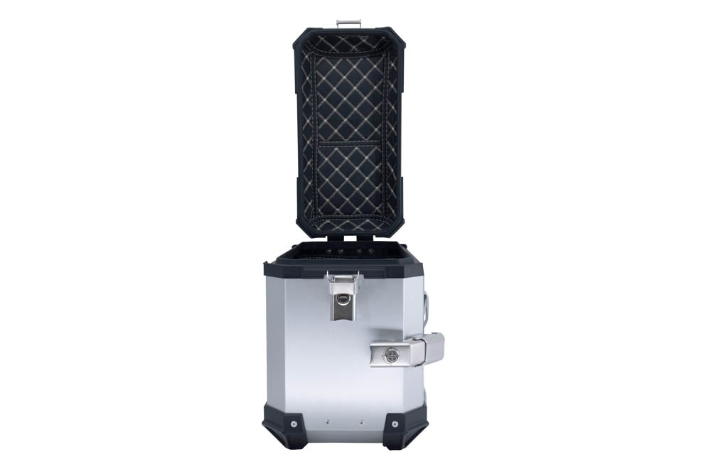GPR TECH compatible with  Benelli Trk 502 2017/2020 e4 GPR TECH Pair of side cases aluminum made, silver color with specific pannier holder Capacity 38 LT. + 38 LT.