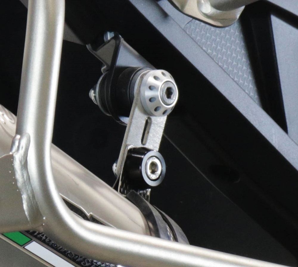 Pot echappement compatible avec Aprilia Tuareg 660 2021-2024, Albus Evo4, Échappement légal, homologué,silencieux avec db killer amovible et tuyau de liaison spécifique 