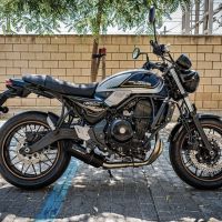 Pot echappement compatible avec Kawasaki Z 650 RS 2021-2023, M3 Black Titanium, Pot echappement racing, ligne complet, fourni avec collecteur spécifique, article sans homologation 
