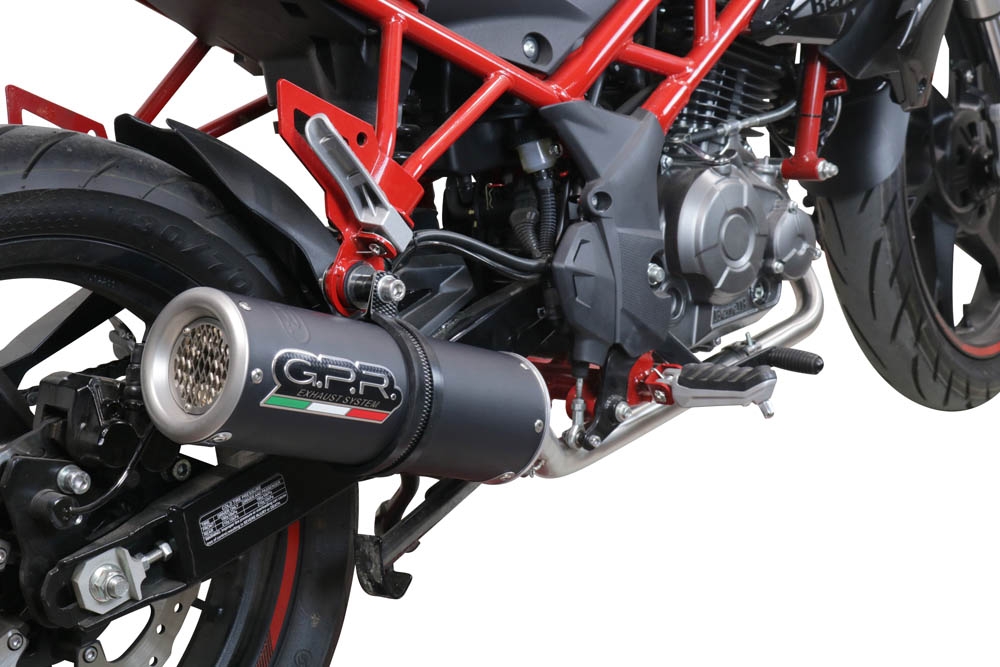Pot echappement compatible avec Benelli Bn 125 2018-2020, M3 Black Titanium, Pot échappement complet, non légal pour les pays de l'UE, avec db killer amovible 