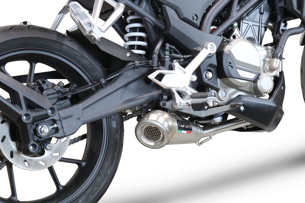 Pot echappement compatible avec Cf Moto 300 NK 2022-2024, Powercone Evo, Pot échappement complet, non légal pour les pays de l'UE, avec db killer amovible 