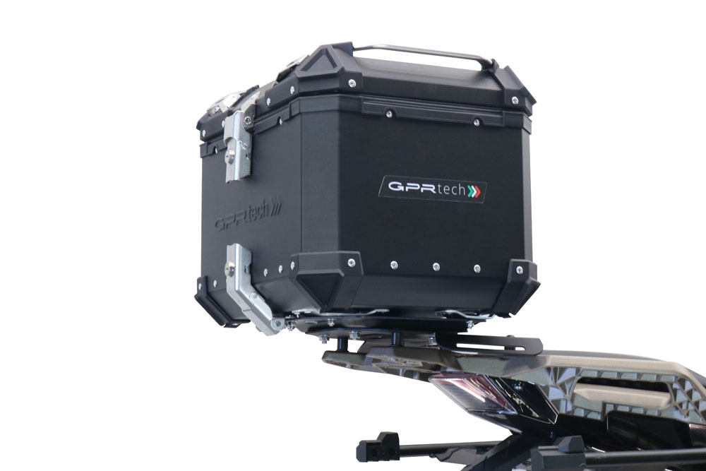 Top case GPR TECH compatible with  Zontes 350 T1 ADV 2022/2024 e5 GPR TECH Top case in aluminum, black color with specific plate included Capacity 45 LT.
