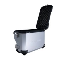 GPR TECH compatible with  Honda Crf 1000 L Africa Twin 2018/2020 e4 GPR TECH Pair of side cases aluminum made with contoured right side, silver color with specific pannier holder Capacity 38 LT. + 32 LT.
