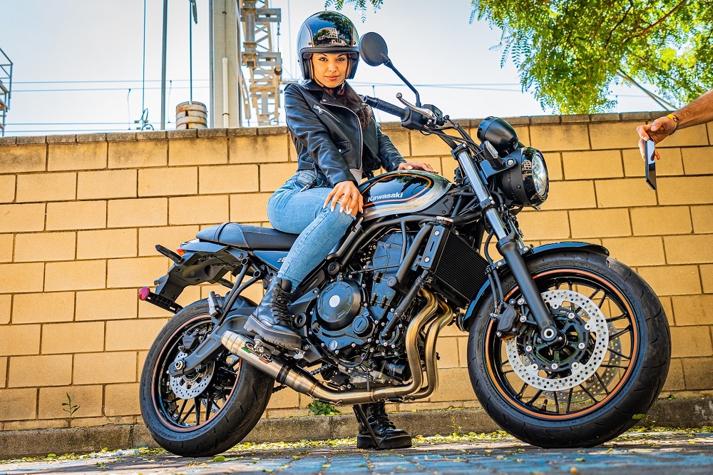 Pot echappement compatible avec Kawasaki Z 650 RS 2021-2023, Deeptone Inox, Pot échappement complet, non légal pour les pays de l'UE, avec db killer amovible 