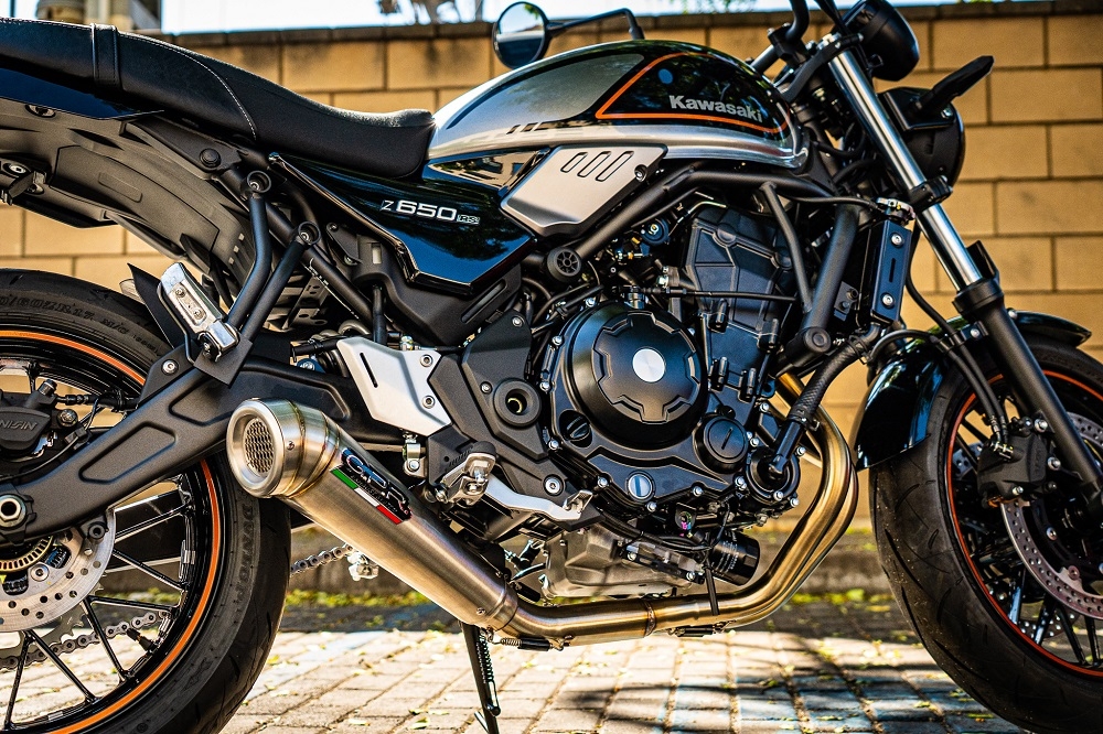 Pot echappement compatible avec Kawasaki Z 650 RS 2021-2023, Powercone Evo, Pot échappement complet, non légal pour les pays de l'UE, avec db killer amovible 