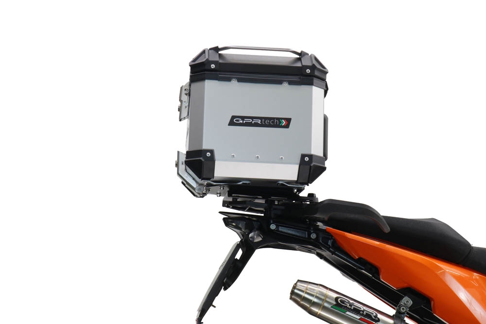 Top case GPR TECH compatible with  Ktm Lc 8 1290 Super Adv 2015/2016 e3 GPR TECH Top case in aluminum, silver color with specific plate included Capacity 45 LT.