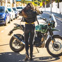 Pot echappement compatible avec Royal Enfield Himalayan 410 2021-2024, Furore Nero, Pot échappement racing, avec les tuyaux de liaison, article sans homologation 