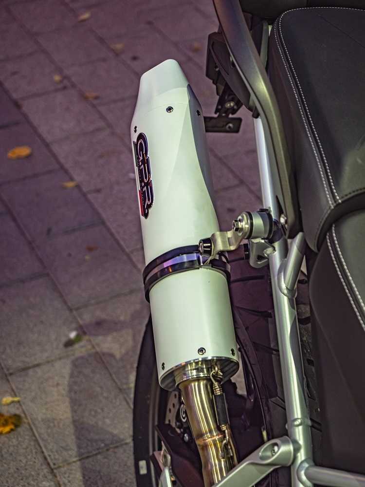 Pot echappement compatible avec Triumph Tiger 900 2020-2023, Albus Evo4, Échappement légal, homologué,silencieux avec db killer amovible et tuyau de liaison spécifique 