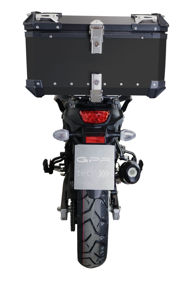 Top case GPR TECH compatible with  Suzuki V-Strom 1050 Xt/De 2020/2024 e5 GPR TECH Top case in aluminum, silver color with specific plate included Capacity 55 LT.