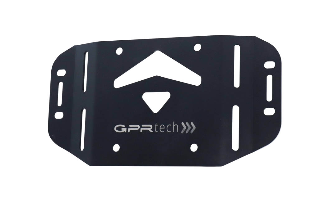 Top case GPR TECH compatible with  Kawasaki Versys 1000 i.e. 2019/2020 e4 GPR TECH Top case in aluminum, black color with specific plate included Capacity 45 LT.