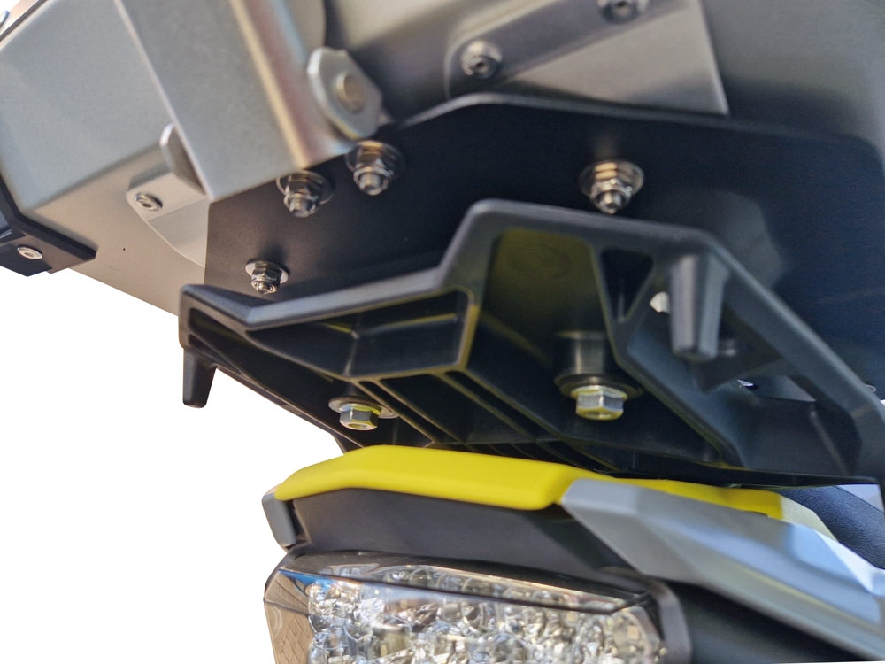GPR TECH compatible with  Suzuki V-Strom 1050 Xt/De 2020/2024 e5 GPR TECH SPECIFIC TITANIUM PLATE TOP CASE-ALPITECH 35/55 LT compatible with original luggage rack,titanium made with 4 anchor points