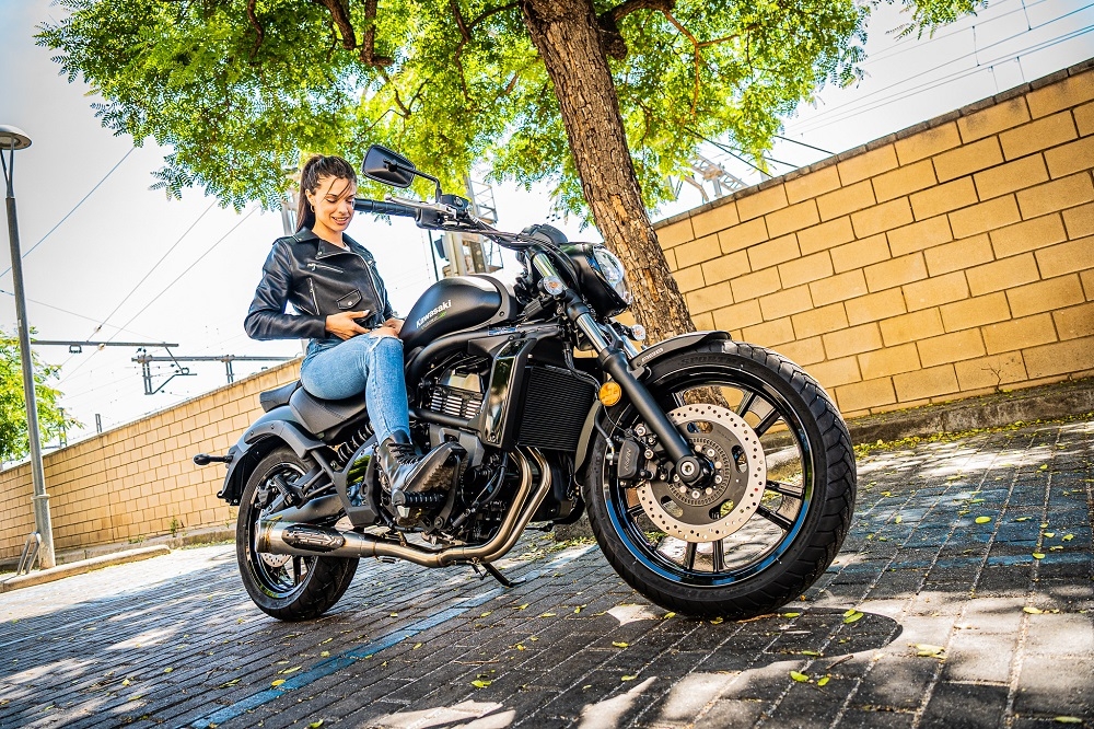 Pot echappement compatible avec Kawasaki Vulcan 650 S 2014-2016, Powercone Evo, Pot échappement complet, non légal pour les pays de l'UE, avec db killer amovible 