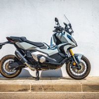 Pot echappement compatible avec Honda X-Adv 750 2021-2024, Furore Evo4 Nero, Échappement légal, homologué,silencieux avec db killer amovible et tuyau de liaison spécifique 