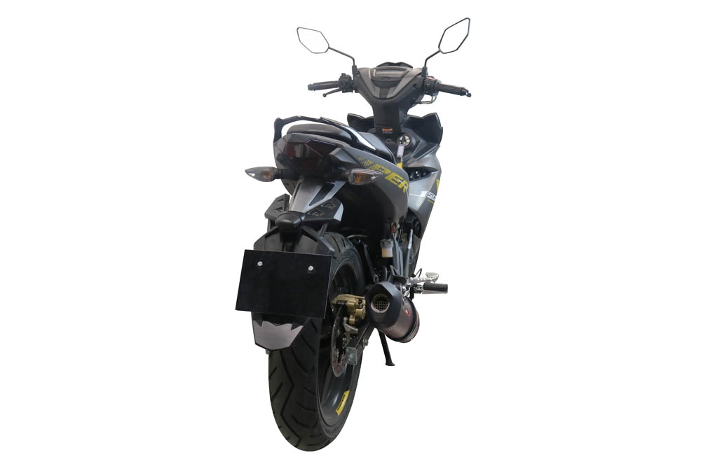 Pot echappement compatible avec Yamaha Sniper 150 2021-2022, Furore Nero, Pot d'échappement complet racing, compris de collecteur et db killer amovible, sans homologation 