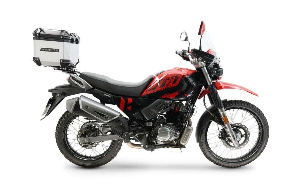 Top case GPR TECH compatible with  Hero Xpulse 200 4V 2025/2026 E5 plus Top Case Alpitech en aluminium, couleur argent avec plaque spécifique incluse Capacité Litres 26