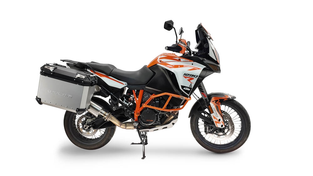 GPR TECH compatible with  Ktm Lc 8 Adventure 1190 2013/2016 e3 GPR TECH Pair of side cases aluminum made with contoured right side, silver color with specific pannier holder Capacity 38 LT. + 32 LT.
