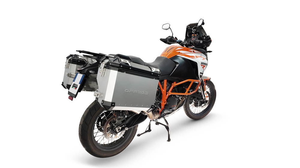 GPR TECH compatible with  Ktm Lc 8 Adventure 1190 2013/2016 e3 GPR TECH Pair of side cases aluminum made with contoured right side, silver color with specific pannier holder Capacity 38 LT. + 32 LT.