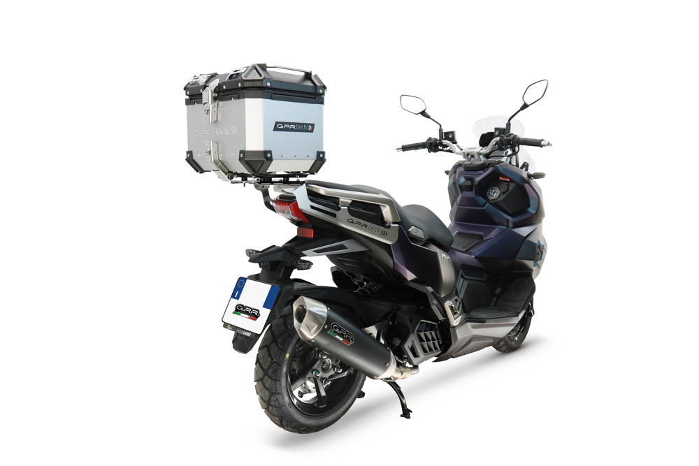 Top case GPR TECH compatible with  Sym ADX 125 2024/2026 e5 Plus Top Case Alpitech en aluminium, couleur argent avec plaque spécifique incluse Capacité Litres 26