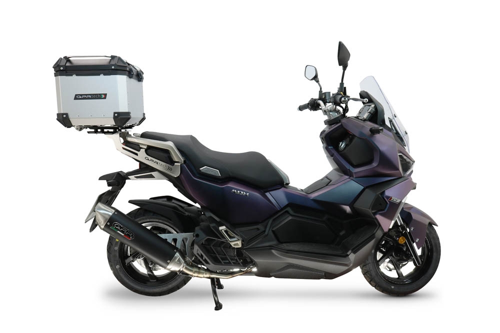 Top case GPR TECH compatible with  Sym ADX 125 2024/2026 e5 Plus Top Case Alpitech en aluminium, couleur argent avec plaque spécifique incluse Capacité Litres 45